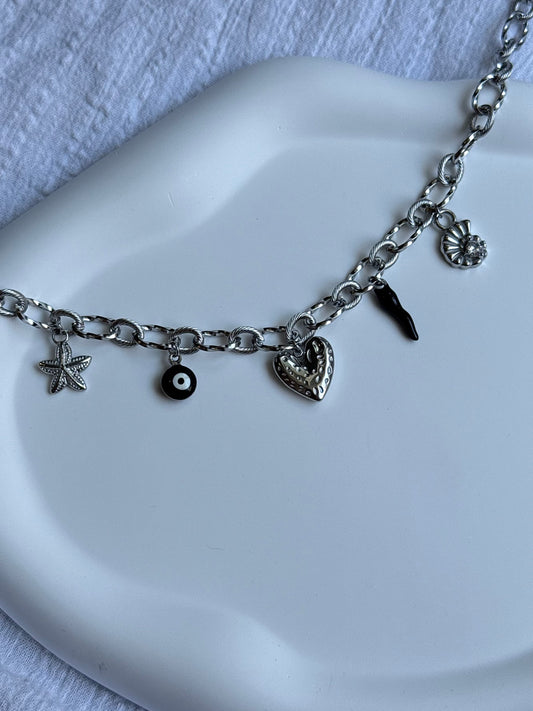 Collier Mystica