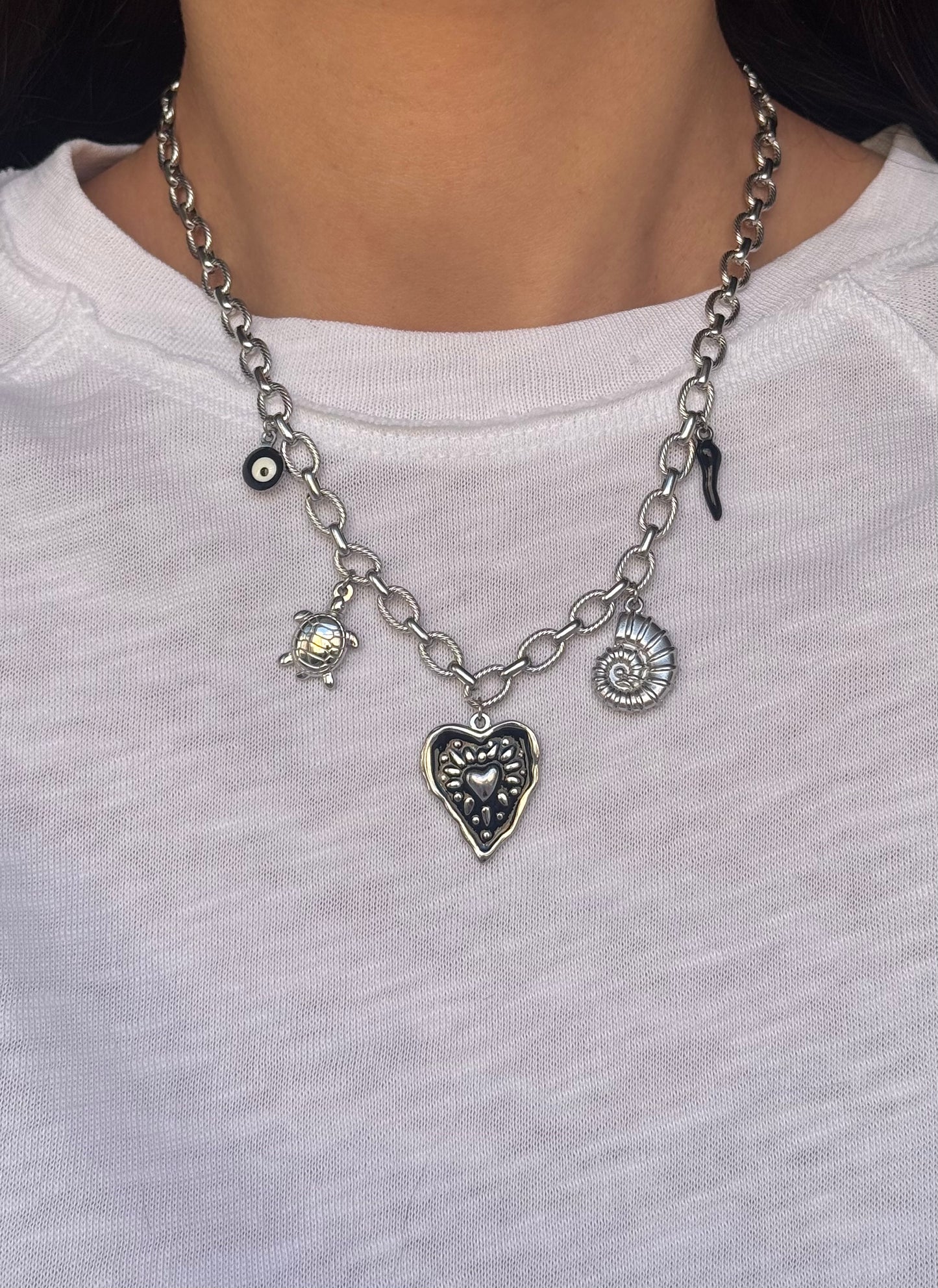 Collier Sea