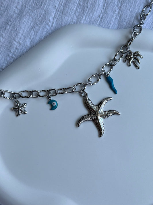 Collier Costa