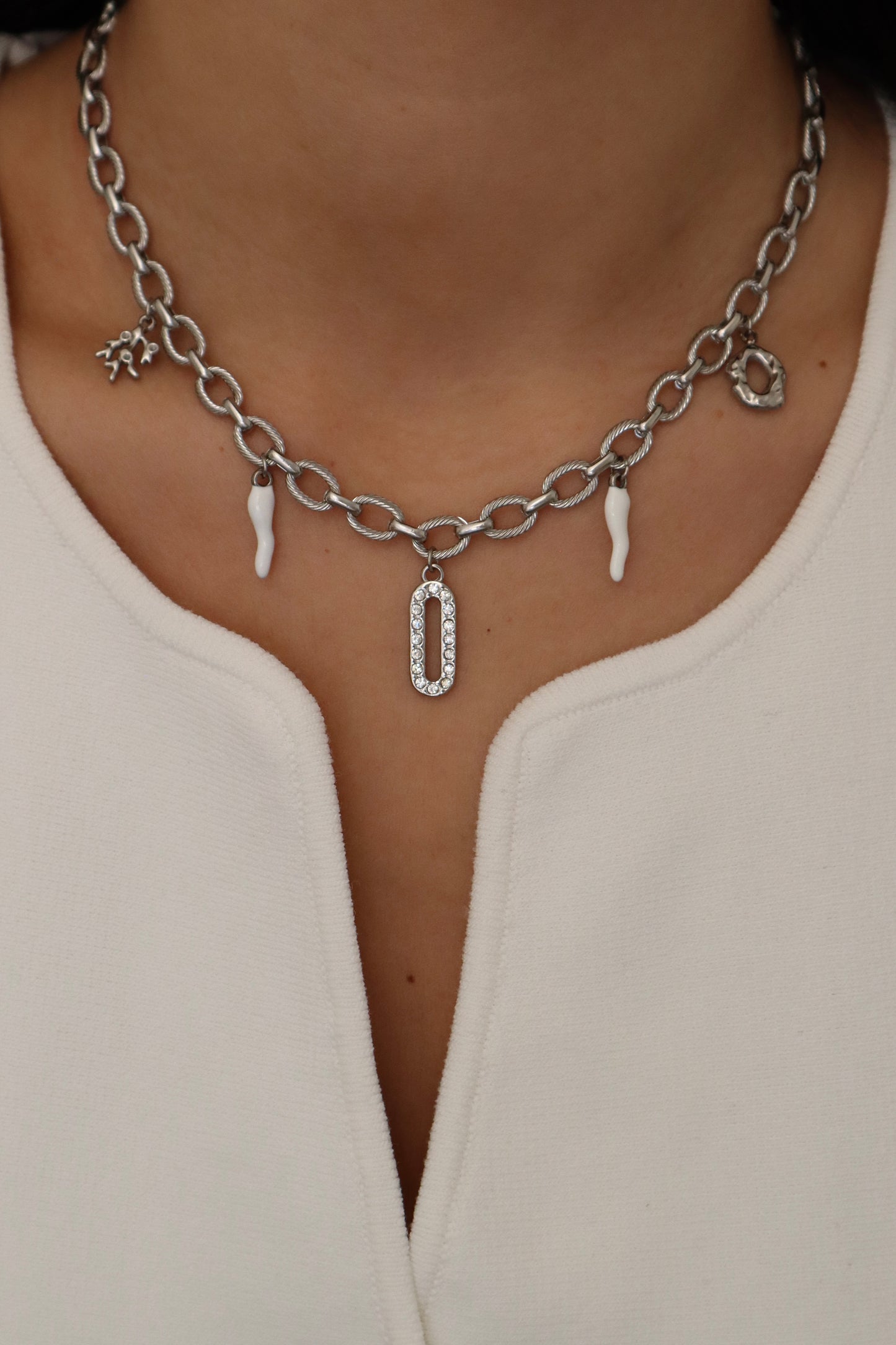 Collier Isara