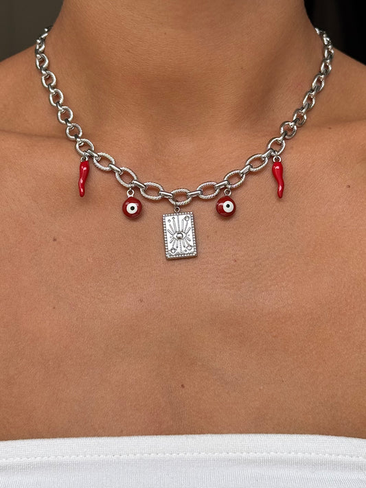 Collier Corno