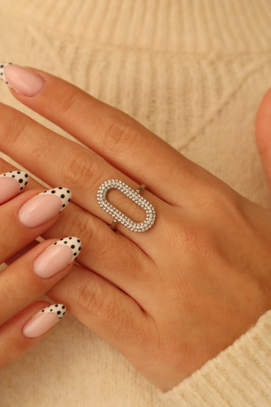 Bague ovale strass