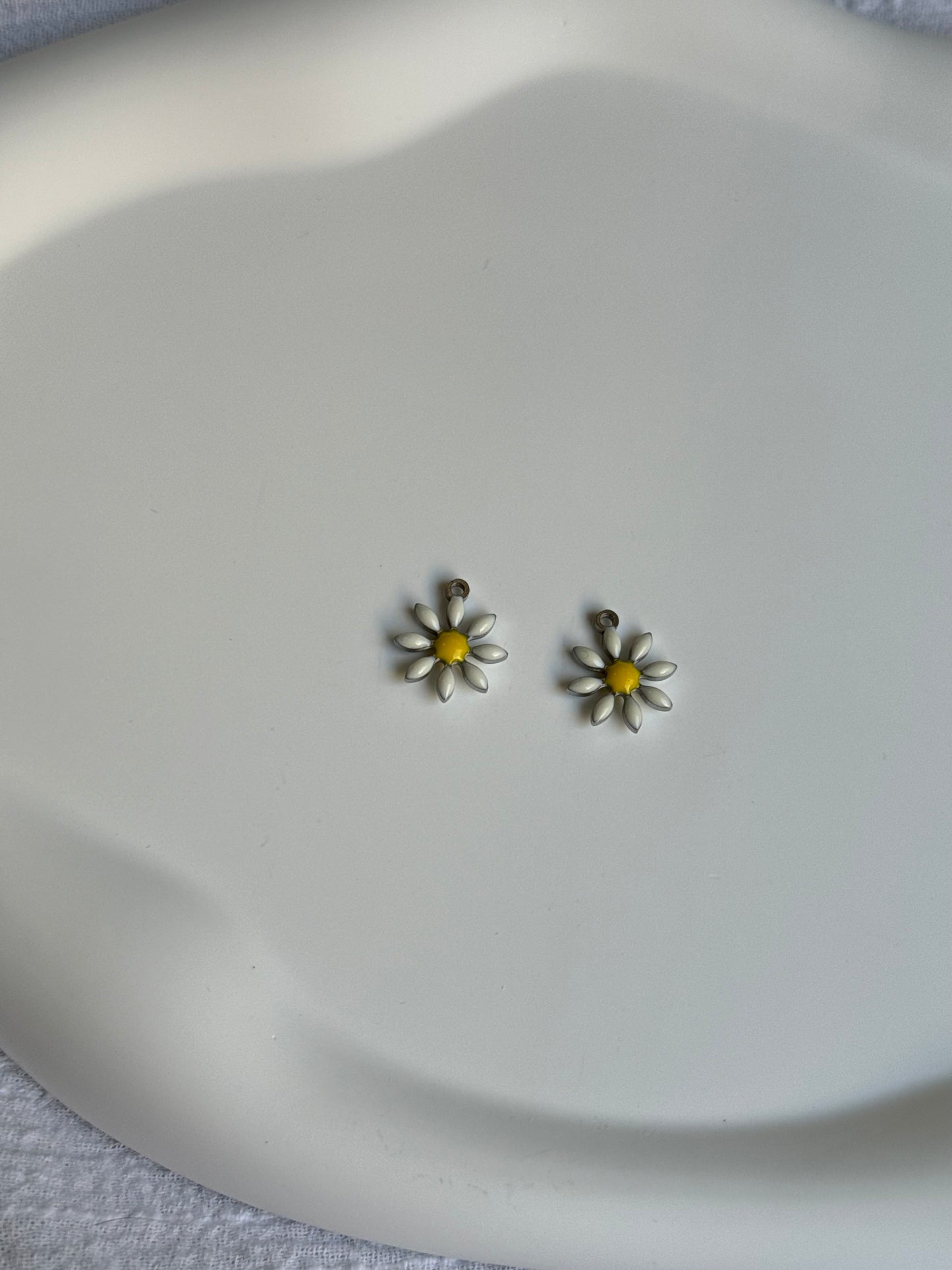 Breloque marguerite