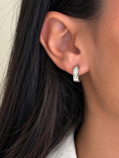 Mini créoles à strass