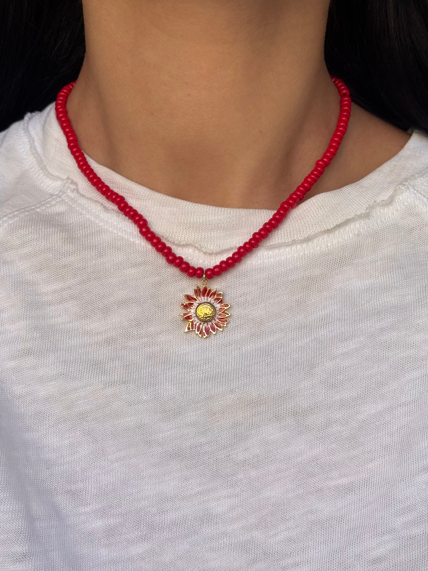 Collier Red