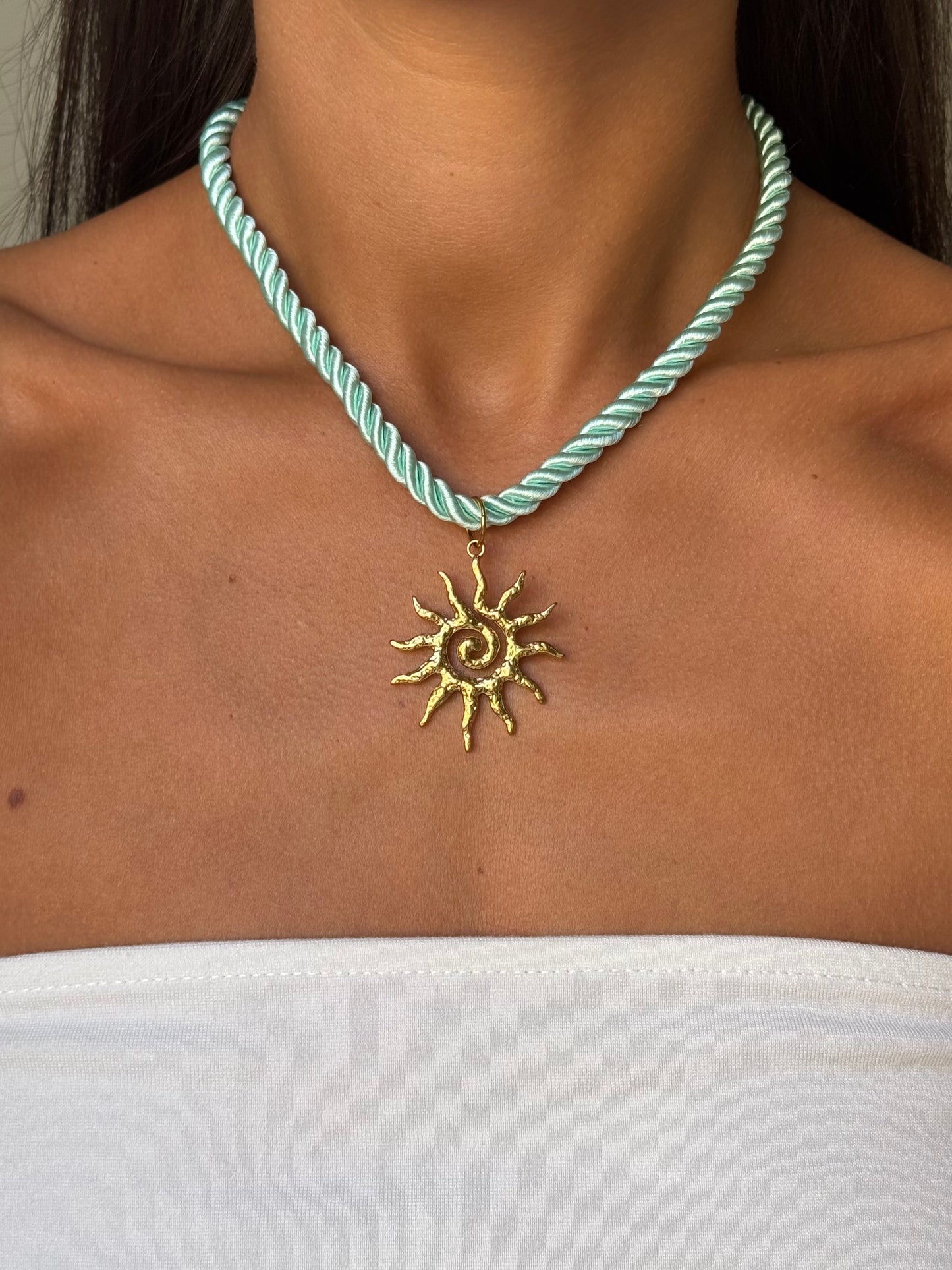 Collier Solaris