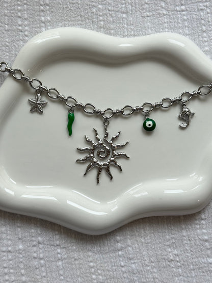 Collier Isla